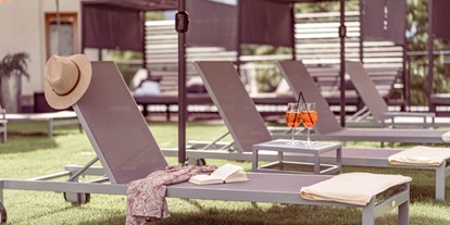 Wellnessurlaub - Ganzkörpermassage - Unser Sonnendeck - Alpin Family Resort Seetal****s