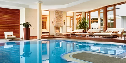 Wellnessurlaub - Rücken-Nacken-Massage - Plangeross - Hallenbad - Alpine Hotel Resort Goies