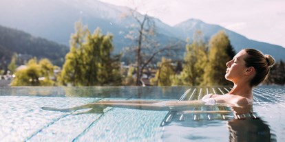 Wellnessurlaub - Pools: Sportbecken - Garmisch-Partenkirchen - Alpin Resort Sacher Seefeld - Tirol