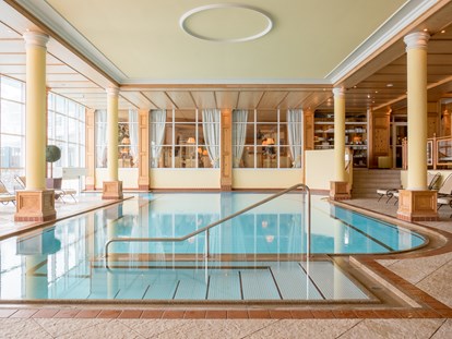 Wellnessurlaub - Pools: Schwimmteich - Kühtai - Alpin Resort Sacher Seefeld - Tirol