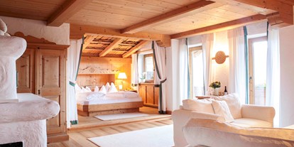 Wellnessurlaub - Rücken-Nacken-Massage - Zell am See - Bio-Suite über der Kaiserwiese - Bio-Hotel Stanglwirt