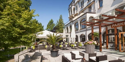Wellnessurlaub - Umgebungsschwerpunkt: Stadt - Hüttisheim - Den Sommer genießen auf der Sonnenterasse des Parkhotels  - Parkhotel Jordanbad