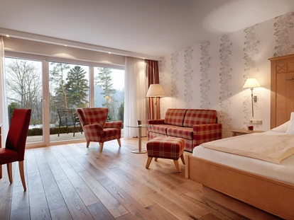Wellnessurlaub - Außensauna - Achern - Zimmer "Waldparadies" im Haupthaus Hotel Lamm - Berlins KroneLamm