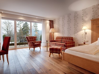 Wellnessurlaub - Wirbelsäulenmassage - Ettlingen - Zimmer "Waldparadies" im Haupthaus Hotel Lamm - Berlins KroneLamm
