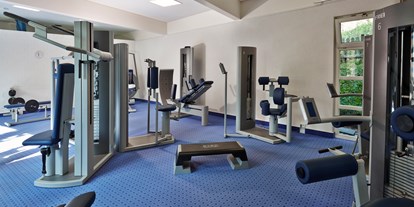 Wellnessurlaub - Paarmassage - Höchenschwand - Medical Fitness-Studio - Erfurth´s Bergfried Ferien & Wellnesshotel