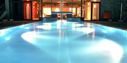 Wellnessurlaub - Pools: Infinity Pool - Bühlertal - Hotel Lauterbad