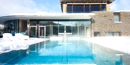 Wellnessurlaub - Pools: Infinity Pool - Bühlertal - Hotel Lauterbad