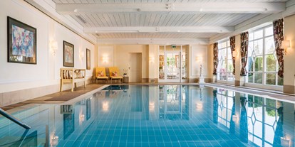Wellnessurlaub - Umgebungsschwerpunkt: Therme - Schwimmbad im Wellnessbereich 'Sano e Salvo' - Relais & Châteaux Hotel Schwarzmatt