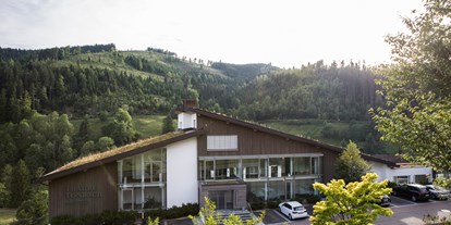 Wellnessurlaub - Kräutermassage - Bad Wildbad im Schwarzwald - Haus Kohlwald - Traube Tonbach