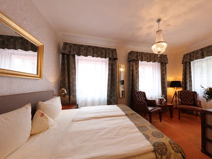 Wellnessurlaub - Bettgrößen: Doppelbett - Velten - Premiumzimmer - The Lakeside Burghotel zu Strausberg