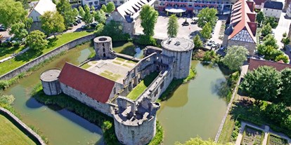 Wellnessurlaub - Pools: Außenpool beheizt - Oberaula - Außenansicht Schlosshotel Prinz von Hessen - Göbel´s Schlosshotel " Prinz von Hessen "
