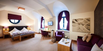 Wellnessurlaub - Bettgrößen: Doppelbett - Rotenburg an der Fulda - Zimmerbeispiel Suite - Göbel's Hotel AquaVita