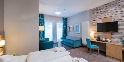 Wellnessurlaub - Hotel-Schwerpunkt: Wellness & Kulinarik - Edertal - Zimmerbeispiel Deluxe-Doppelzimmer - Romantik Hotel Stryckhaus
