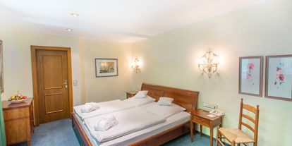 Wellnessurlaub - Bettgrößen: Doppelbett - Winterberg - Zimmerbeispiel Appartement - Romantik Hotel Stryckhaus