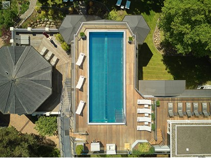 Wellnessurlaub - Pools: Außenpool beheizt - Ostseeküste - Rooftop pool & sauna - adults only - Romantik ROEWERS Privathotel