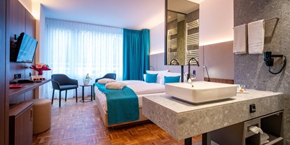 Wellnessurlaub - Pools: Außenpool beheizt - Stadtroda - Doppelzimmer Premium - Hotel an der Therme Bad Sulza