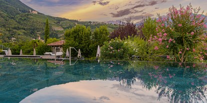 Wellnessurlaub - Lymphdrainagen Massage - Südtirol  - FAYN garden retreat hotel
