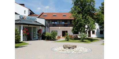 Wellnessurlaub - Kräutermassage - Bad Birnbach - Aussenaufnahme - Das Aunhamer