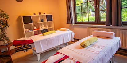 Wellnessurlaub - Anwendungsraum Paar-Massage - Vital- und Wellnesshotel Albblick