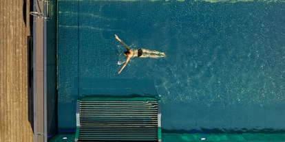 Wellnessurlaub - Whirlpool - Ladis - Infinity-Pool - Hotel Franks