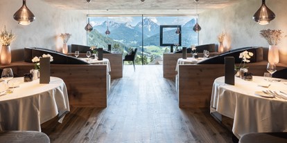 Wellnessurlaub - Fußreflexzonenmassage - La Villa in Badia - Hotel Alpen Tesitin