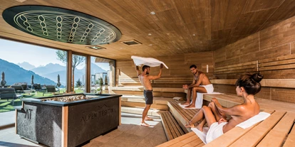 Wellnessurlaub - Honigmassage - Mühlen in Taufers - Hotel Alpen Tesitin