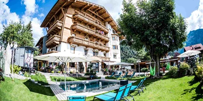 Wellnessurlaub - Rücken-Nacken-Massage - Mittenwald - Alpenhotel Tyrol - 4* Adults Only Hotel am Achensee