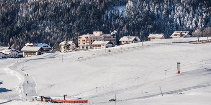 Wellnessurlaub - Whirlpool am Zimmer - Vals/Mühlbach Vals - Meransen Winter - Alpine Lifestyle Hotel Ambet