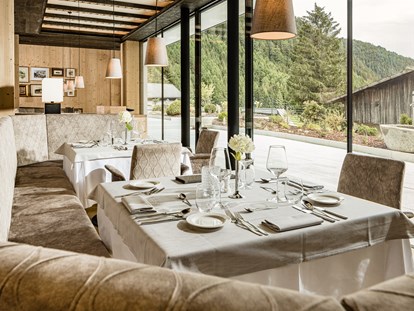 Wellnessurlaub - Langschläferfrühstück - St. Lorenzen (Trentino-Südtirol) - Speisesaal - Hotel Masl