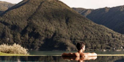 Wellnessurlaub - Rücken-Nacken-Massage - Lombardei - ARIA Retreat & SPA