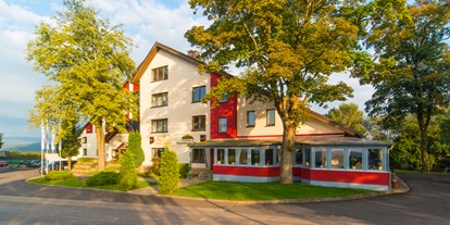 Wellnessurlaub - Hotel-Schwerpunkt: Wellness & Wandern - Thüringen - Außenansicht - AKZENT Aktiv & Vital Hotel Thüringen