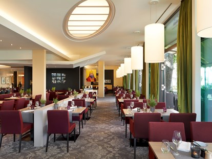 Wellnessurlaub - Bettgrößen: Queen Size Bett - karl - Restaurant am Park - Best Western Premier Park Hotel & Spa 