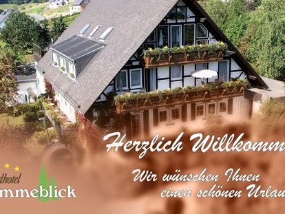 Wellnessurlaub - Verpflegung: Frühstück - Winterberg - Herzlich Willkommen - Landhotel Grimmeblick ****