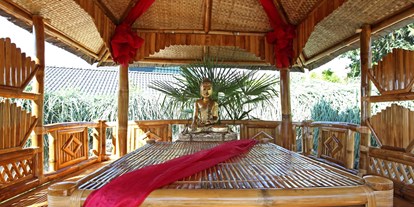 Wellnessurlaub - Entfernung zum Strand - Deutschland - Unsere Thaipagode am Palmen Sandstrand - Landhotel Grimmeblick ****