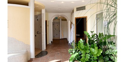 Wellnessurlaub - Rücken-Nacken-Massage - Speyer - unsere Wellness-Landschaft mit 4 verschiedenen Saunen, Indoor-Pool, Fitnessraum, Ruheraum und vielem mehr - Hotel Am Hirschhorn