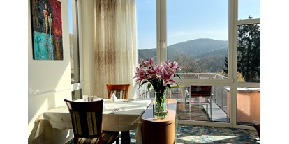 Wellnessurlaub - Bettgrößen: Doppelbett - Ettlingen - Restaurant mit Panorama-Terrasse - Hotel Am Hirschhorn
