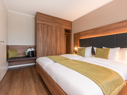 Wellnessurlaub - Bettgrößen: Doppelbett - Drees - Komfort Suite - Schlafzimmer - Sporthotel Grafenwald