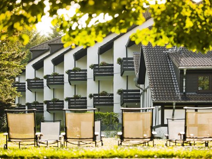 Wellnessurlaub - Dampfbad - Mülheim - Außenansicht Hotel - Sporthotel Grafenwald