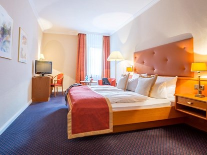 Wellnessurlaub - Bettgrößen: King Size Bett - Stadtroda - Doppelzimmer  - Romantik Hotel Schwanefeld & Spa