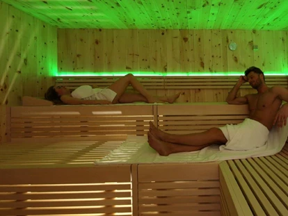 Wellnessurlaub - Lymphdrainagen Massage - Weißbach (Saale-Holzland-Kreis) - Bio Zirben sauna - Romantik Hotel Schwanefeld & Spa