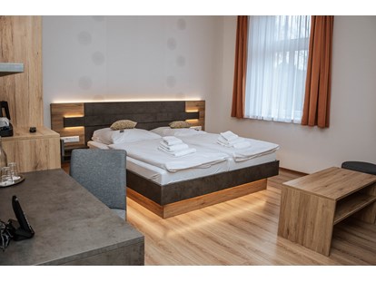 Wellnessurlaub - Bettgrößen: Doppelbett - Sachsen-Anhalt Nord - Wellness-& Sporthotel "Haus am See"