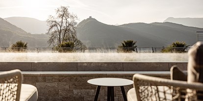 Wellnessurlaub - Finnische Sauna - Meran - Infinity Pool mit lake view - Lake Spa Hotel SEELEITEN