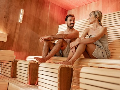 Wellnessurlaub - Rücken-Nacken-Massage - Andalo - Sauna - Lake Spa Hotel SEELEITEN