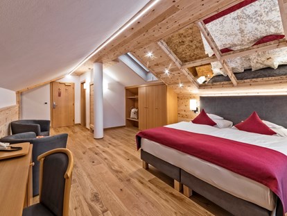 Wellnessurlaub - Bettgrößen: Doppelbett - Welschnofen - Suite Pinova 40m² - Hotel Sun