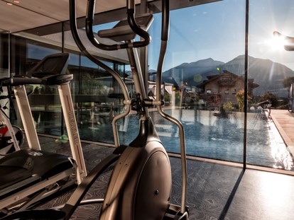 Wellnessurlaub - Umgebungsschwerpunkt: Berg - Vals/Mühlbach Vals - Fitnessraum - Hotel Sun