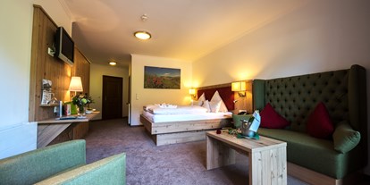 Wellnessurlaub - Bettgrößen: Doppelbett - St. Gallenkirch - 4* Hotel Erlebach - Wander- Wellness & Genusshotel in Vorarlberg