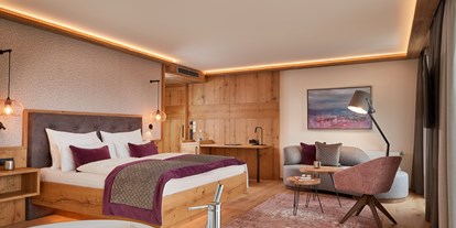 Wellnessurlaub - Hotel-Schwerpunkt: Wellness & Sightseeing - Suite mit freistehender Badewanne - Laschenskyhof