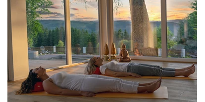 Wellnessurlaub - Infrarotkabine - Wetter - Unser Yogaraum Wolke 7 - Berghotel Hoher Knochen