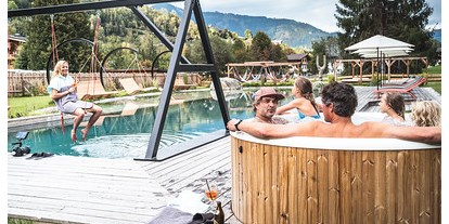 Wellnessurlaub - Pantai Luar Massage - Kitzbühel - Badeteich - Das Falkenstein Kaprun