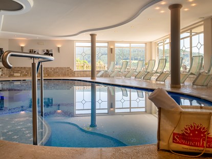 Wellnessurlaub - Pools: Innenpool - Mühlbach (Trentino-Südtirol) - Hallenbad - Hotel Sonnenheim